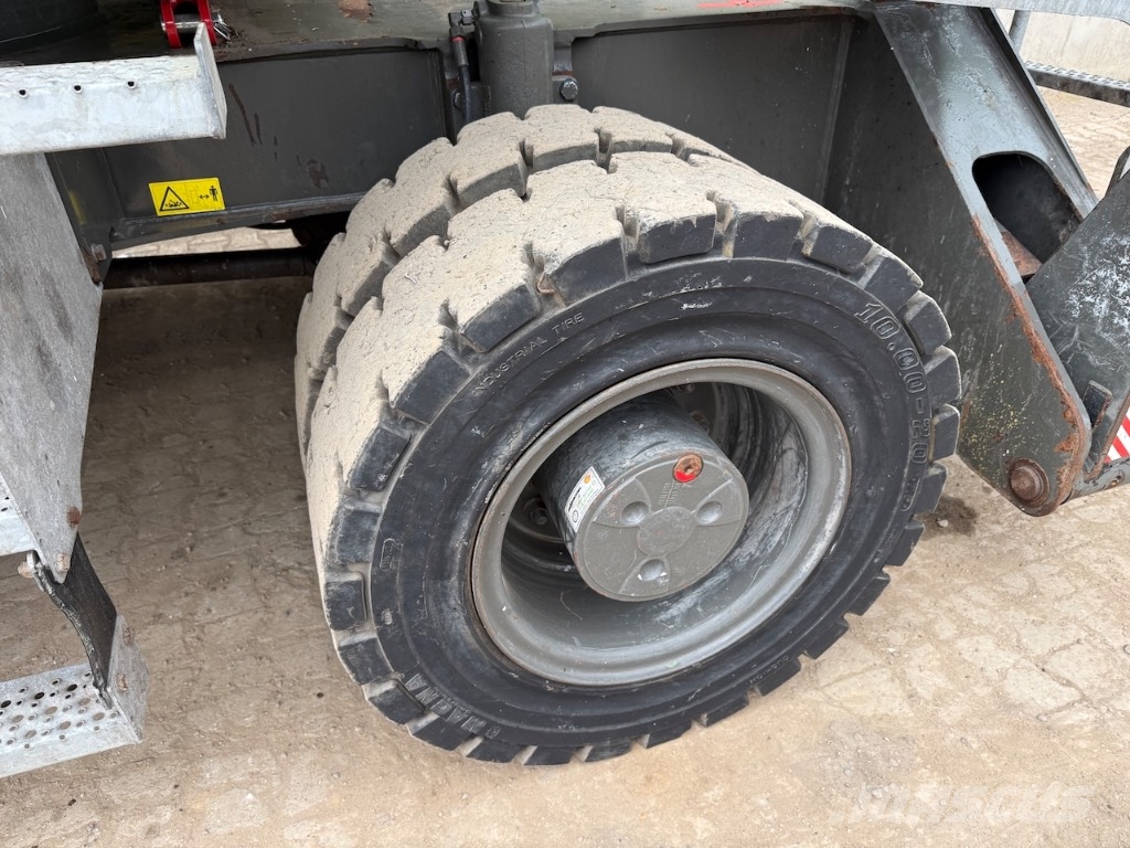 Sennebogen 818M E - 818 ME - 818 M - 818 E Bageri za prenos primarnih/sekundarnih sirovina