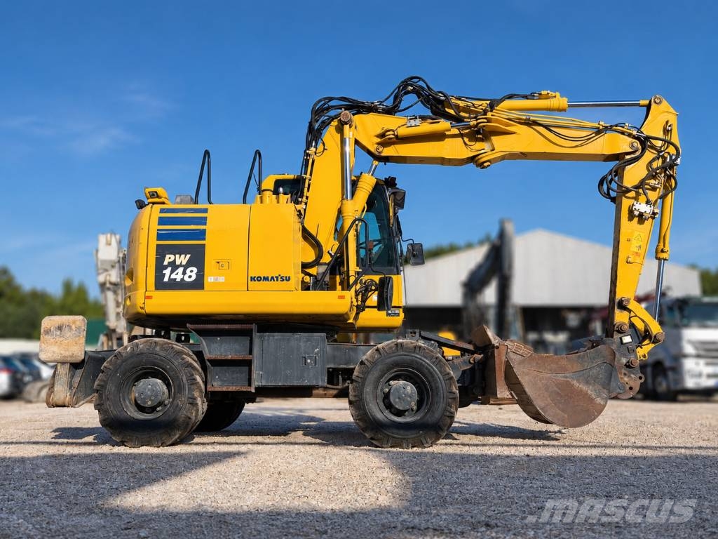 Komatsu PW 148-10 حفارات بعجل