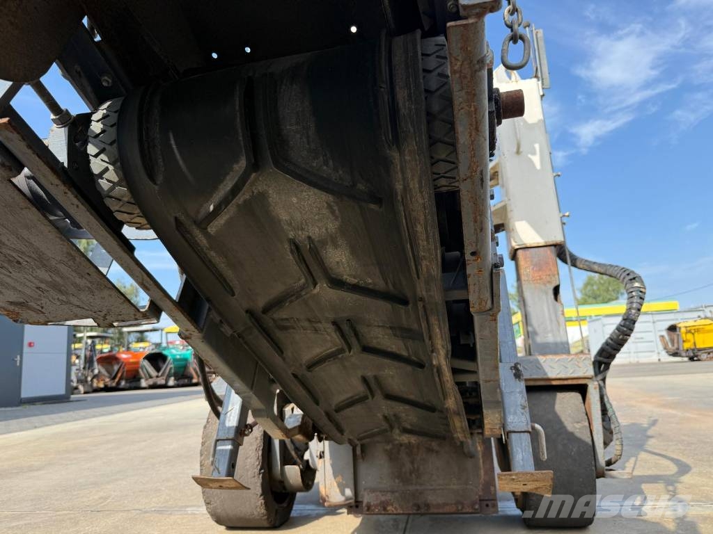 Wirtgen W 500 アスファルトコールドミリングマシーン
