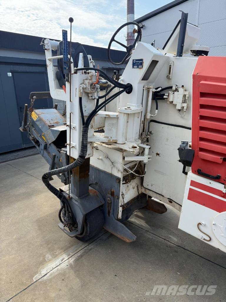 Wirtgen W 500 アスファルトコールドミリングマシーン