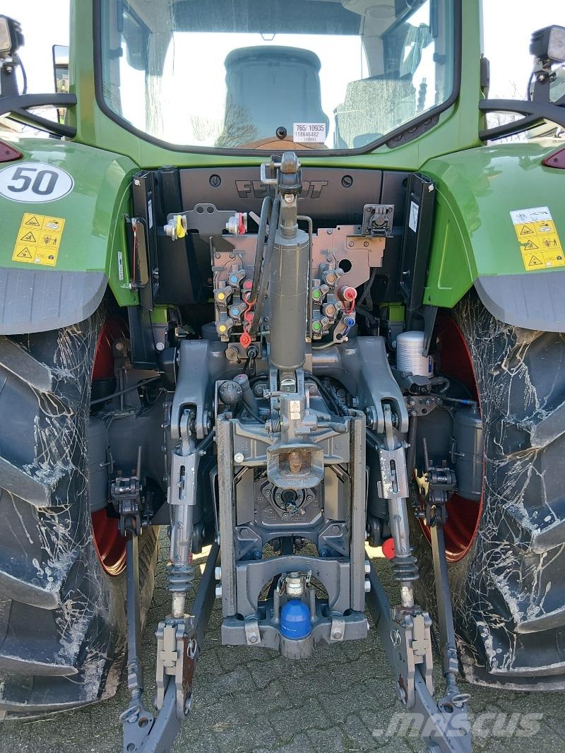 Fendt 724 Vario Gen 6 ProfiPlus *Kundenauftrag* Tractores