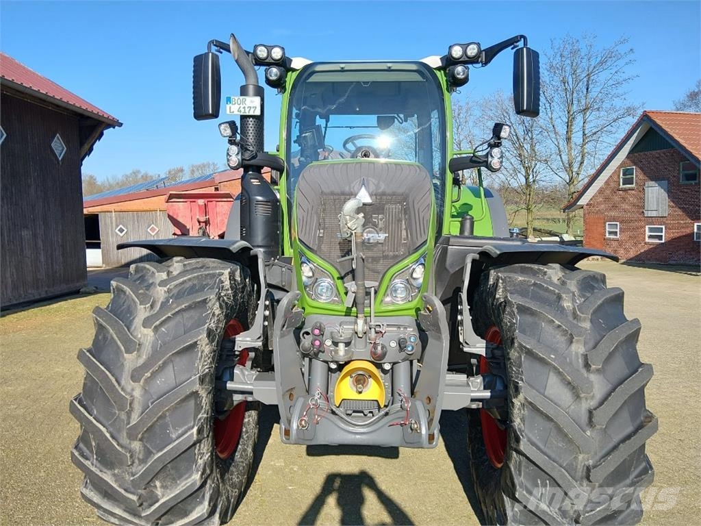 Fendt 724 Vario Gen 6 ProfiPlus *Kundenauftrag* Tractores