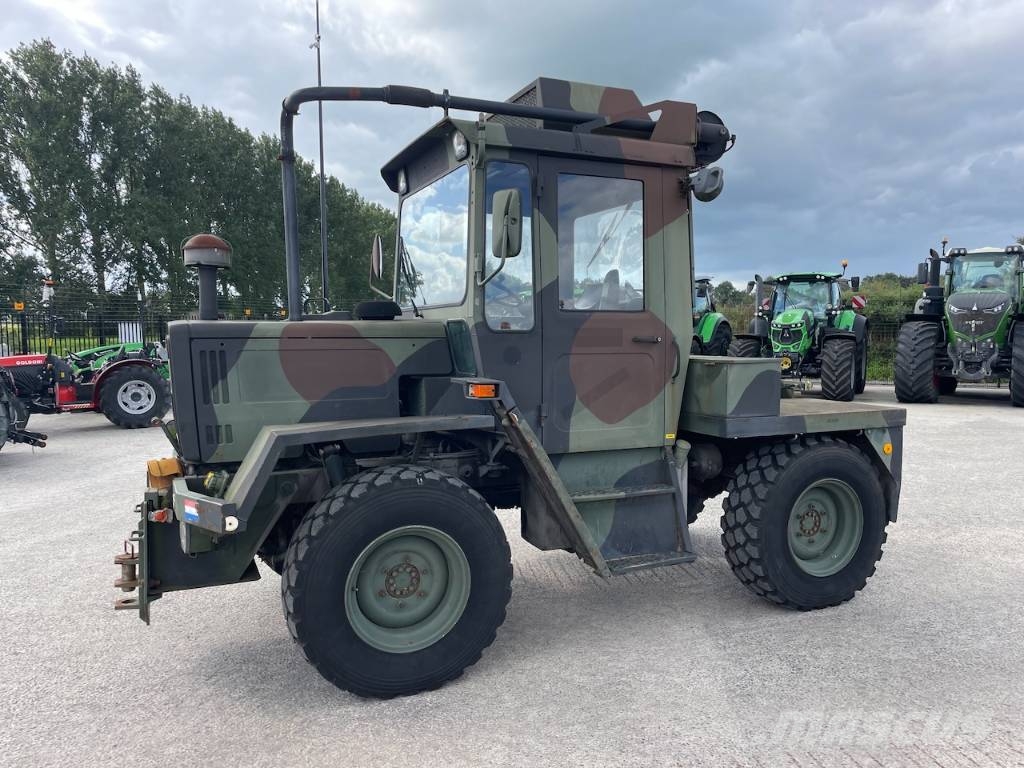Mercedes-Benz MB Trac 440 Tractoren
