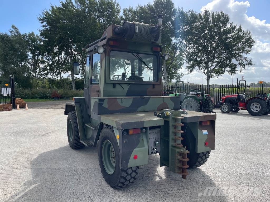 Mercedes-Benz MB Trac 440 Tractoren