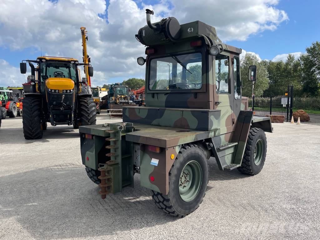 Mercedes-Benz MB Trac 440 Tractoren