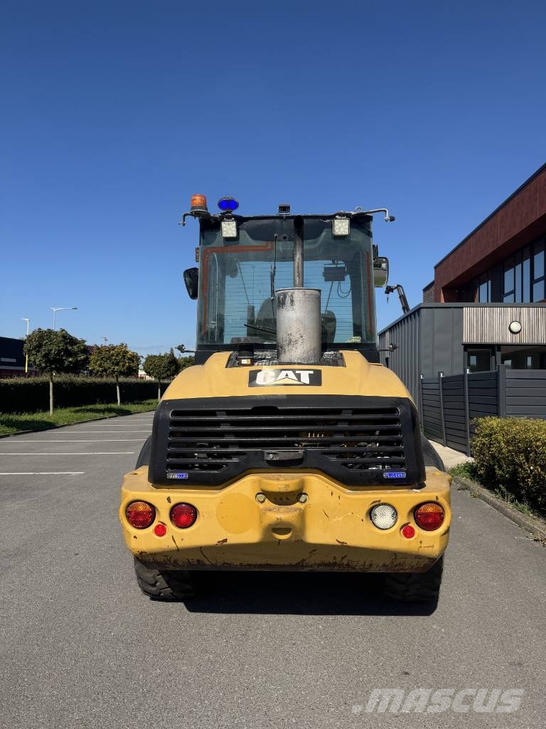 CAT 908 H 2 Kolové nakladače