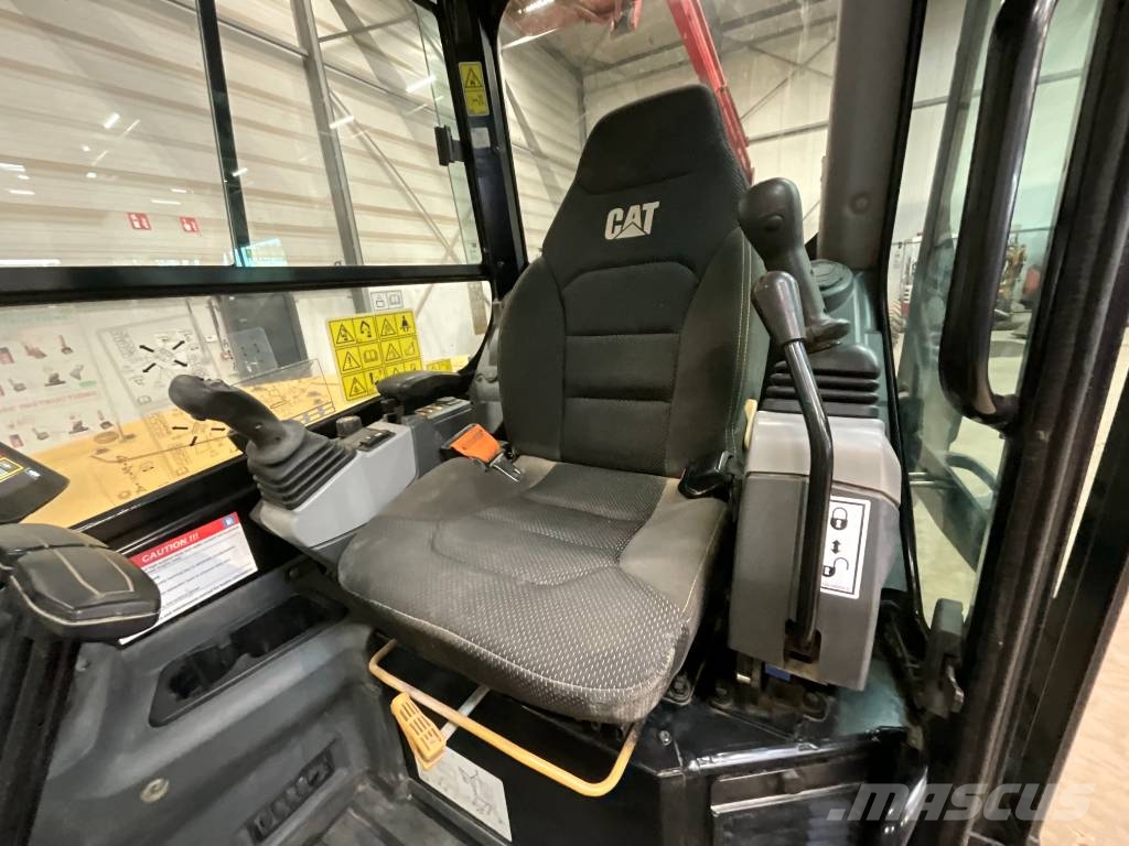 CAT 305 CR حفارات صغيرة أقل من 7 طن (حفارات صغيرة)