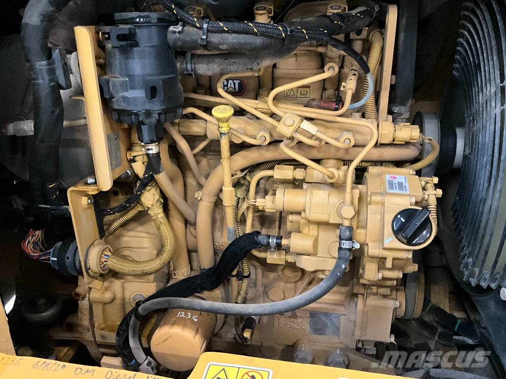 CAT 305 CR حفارات صغيرة أقل من 7 طن (حفارات صغيرة)