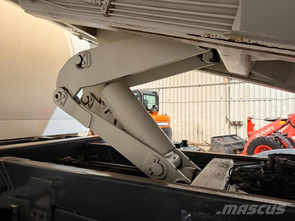 Volvo FMX 370 4x2 - 3-WAY TIPPER / 3 SEITEN KIPPER / TRI Sora- ja kippiautot