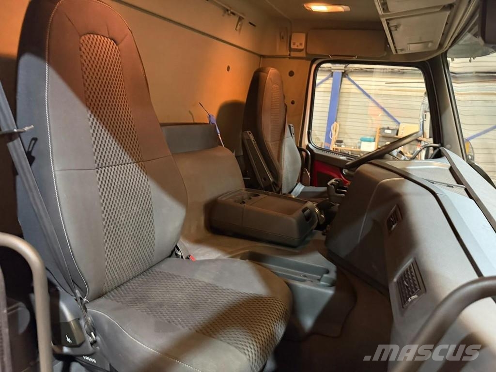 Volvo FMX 370 4x2 - 3-WAY TIPPER / 3 SEITEN KIPPER / TRI Sora- ja kippiautot