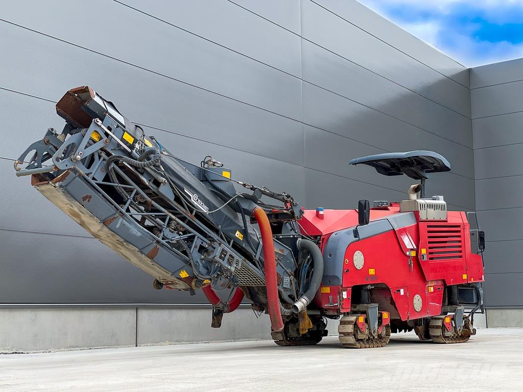 Wirtgen W 100 FI Asfalta dzesēšanas iekārtas
