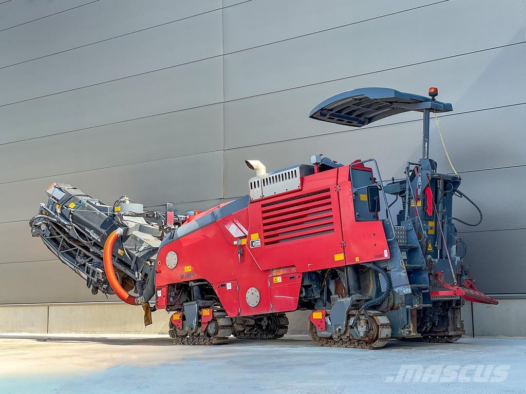 Wirtgen W 100 FI Asfalta dzesēšanas iekārtas