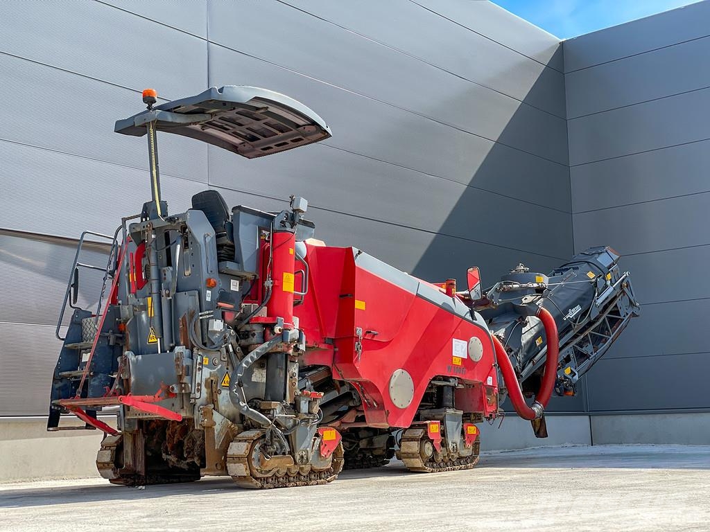 Wirtgen W 100 FI Asfalta dzesēšanas iekārtas