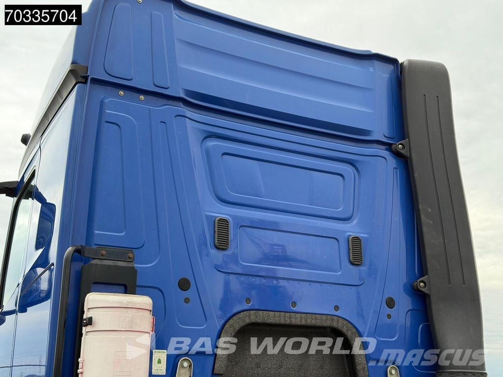 Mercedes-Benz Actros 1843 Actros 4X2 StreamSpace Retarder PTO Al 中古トラクターヘッド | トレーラーヘッド