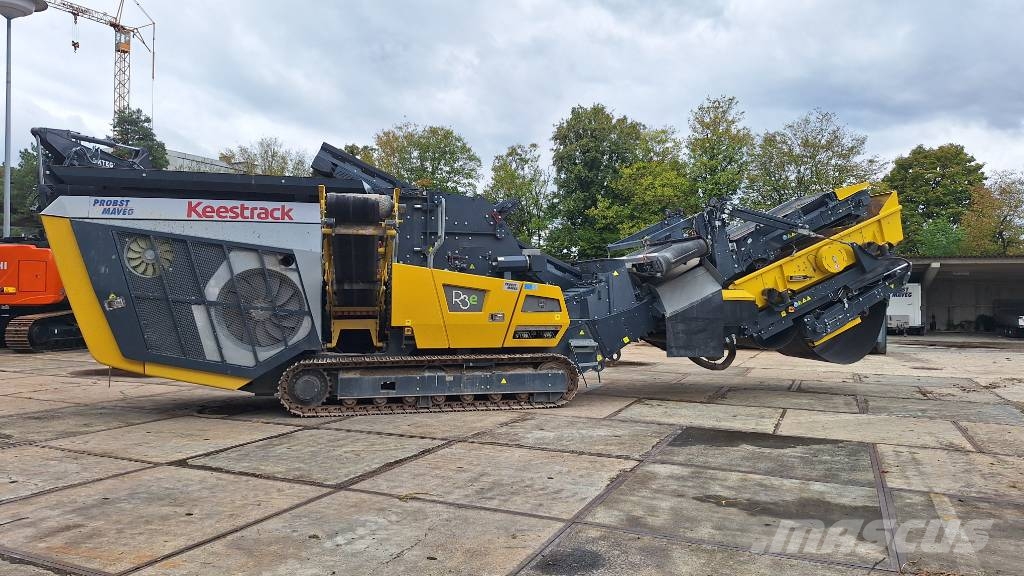 Keestrack R3e Mobilie drupinātāji