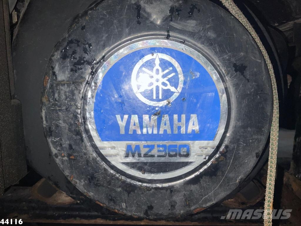 Mercedes-Benz Axor 1929 Effer 30 Tonmeter laadkraan 全路面起重機/吊車