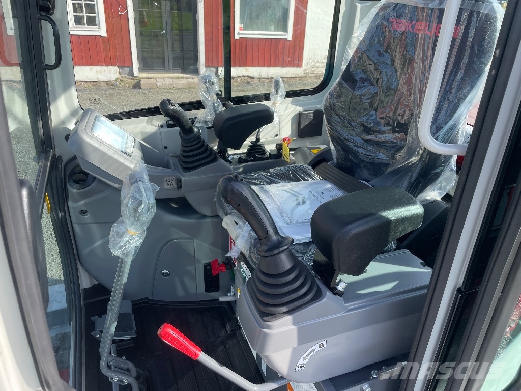 Takeuchi TB320 Steelwrist rototilt / maskinsläp - 26 Mini pelle < 7t