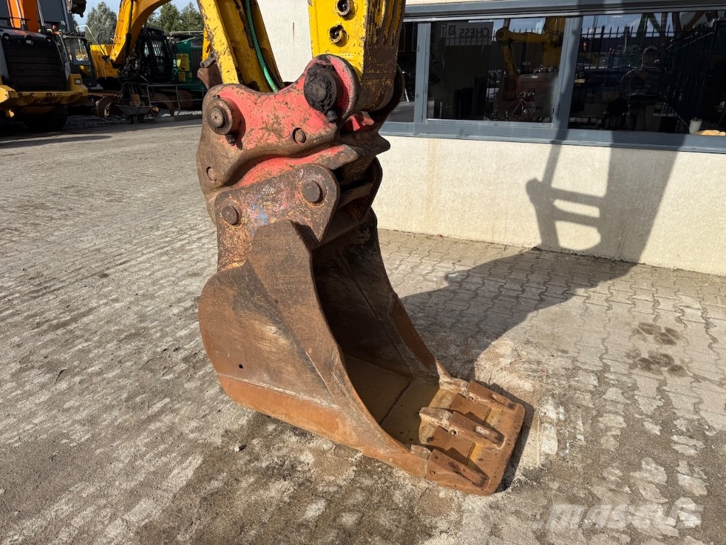 Komatsu PC 210 LC-11 - PC210 - PC 210 LC-11E0 Bageri guseničari