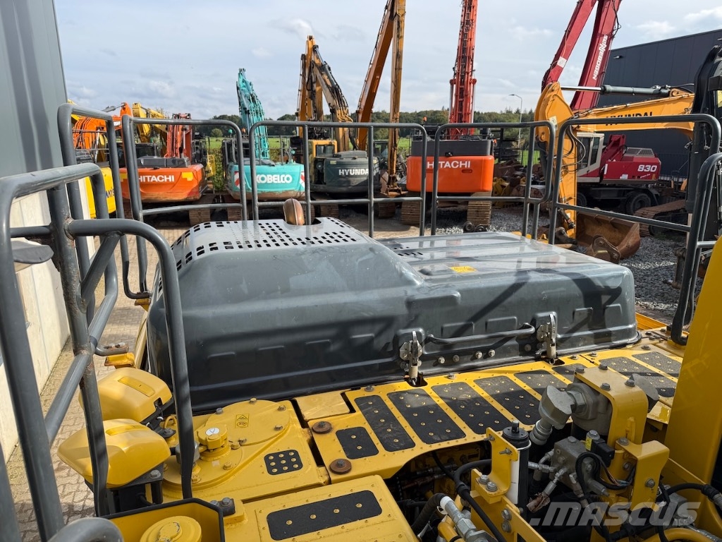 Komatsu PC 210 LC-11 - PC210 - PC 210 LC-11E0 Bageri guseničari