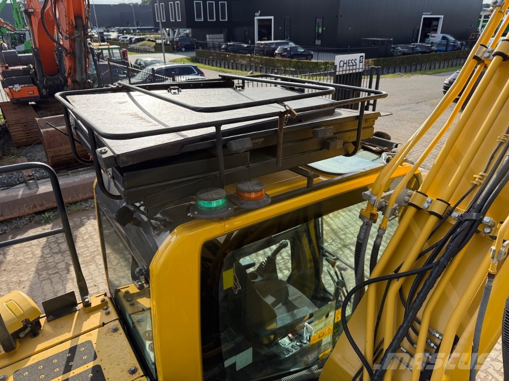 Komatsu PC 210 LC-11 - PC210 - PC 210 LC-11E0 Bageri guseničari