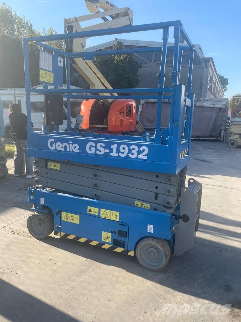Genie GS-1932 Scheren-Arbeitsbühnen