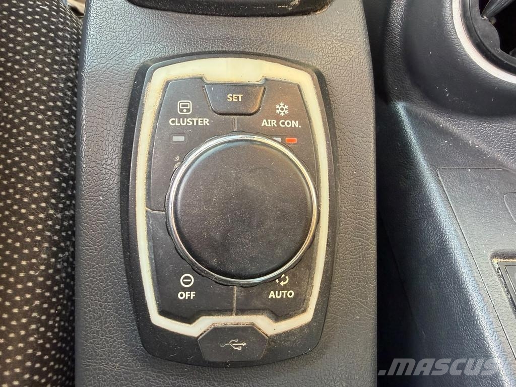 Hyundai HX330NL حفارات زحافة