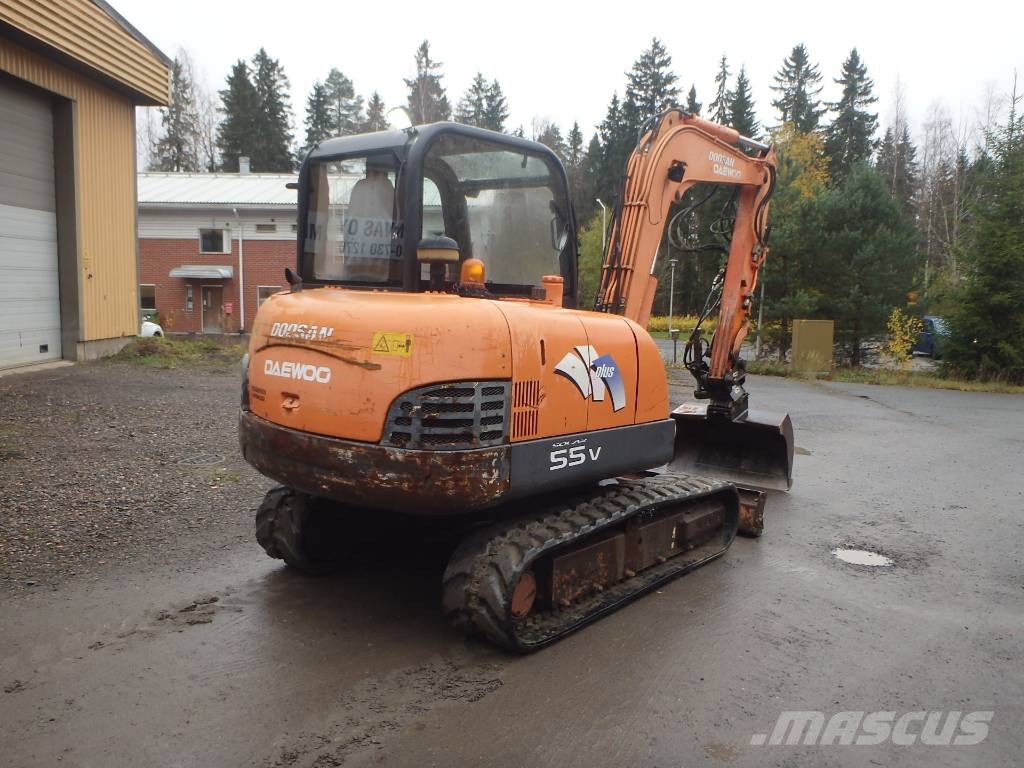 Doosan Solar 55 V PLUS kallistajalla Minibagger < 7t