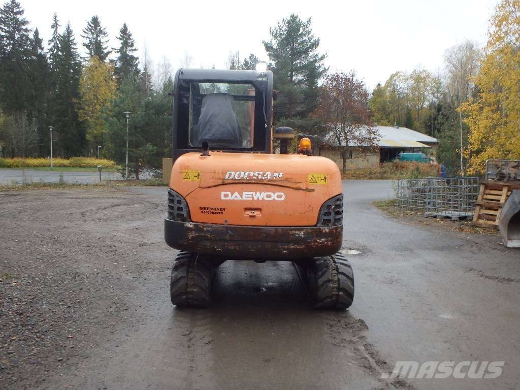 Doosan Solar 55 V PLUS kallistajalla Minibagger < 7t