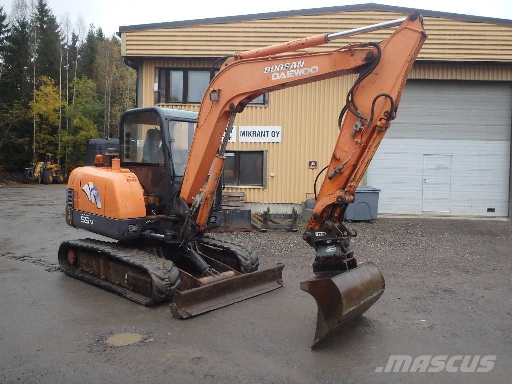 Doosan Solar 55 V PLUS kallistajalla Minibagger < 7t