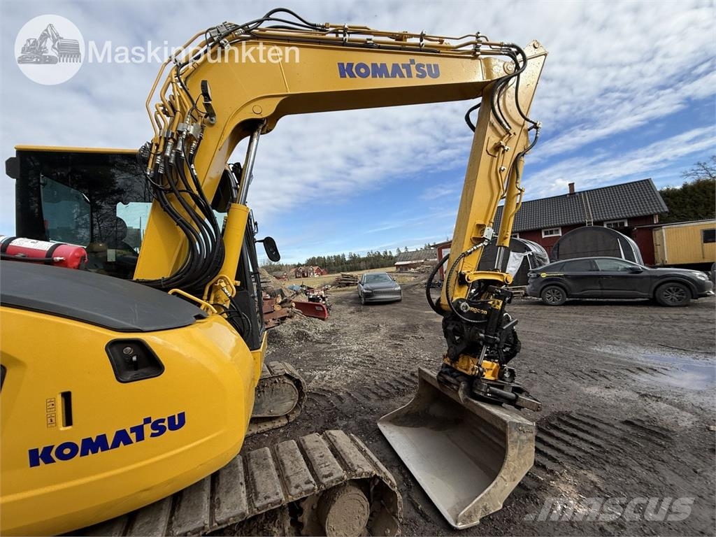 Komatsu PC 78 US-11E0 حفارات وسط 7 طن - 12 طن