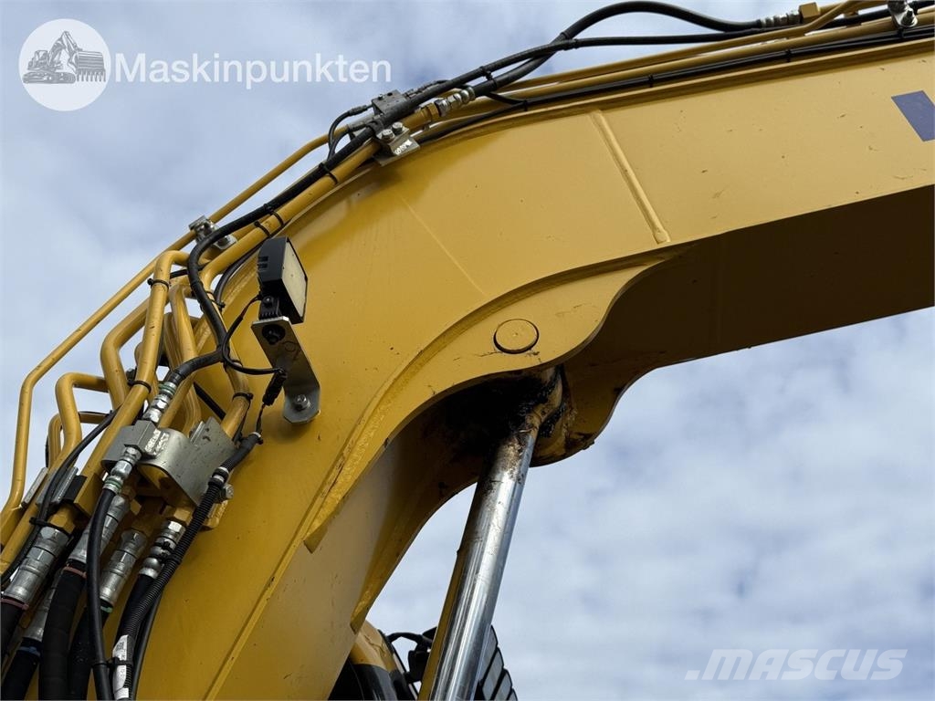 Komatsu PC 78 US-11E0 حفارات وسط 7 طن - 12 طن