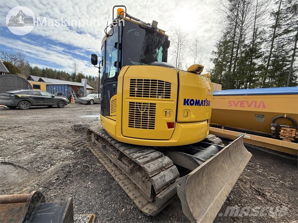 Komatsu PC 78 US-11E0 حفارات وسط 7 طن - 12 طن