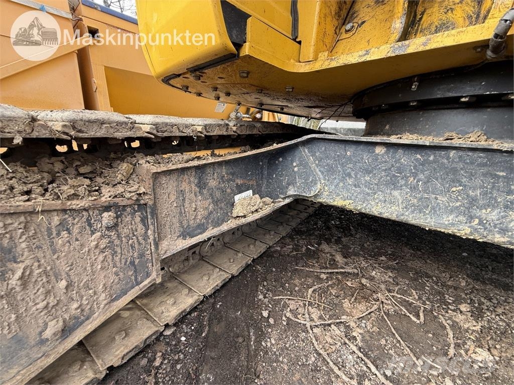 Komatsu PC 78 US-11E0 حفارات وسط 7 طن - 12 طن