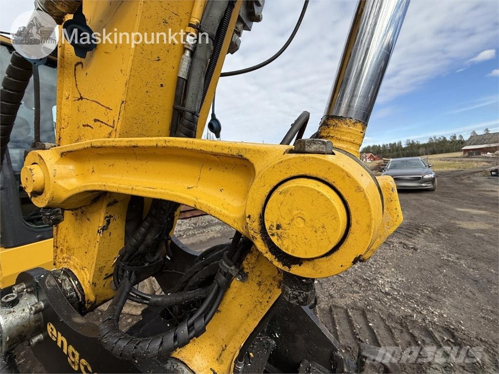 Komatsu PC 78 US-11E0 حفارات وسط 7 طن - 12 طن