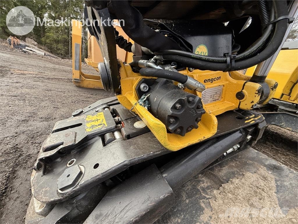 Komatsu PC 78 US-11E0 حفارات وسط 7 طن - 12 طن