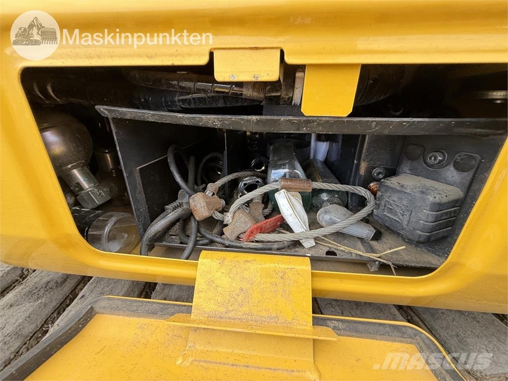 Komatsu PC 78 US-11E0 حفارات وسط 7 طن - 12 طن