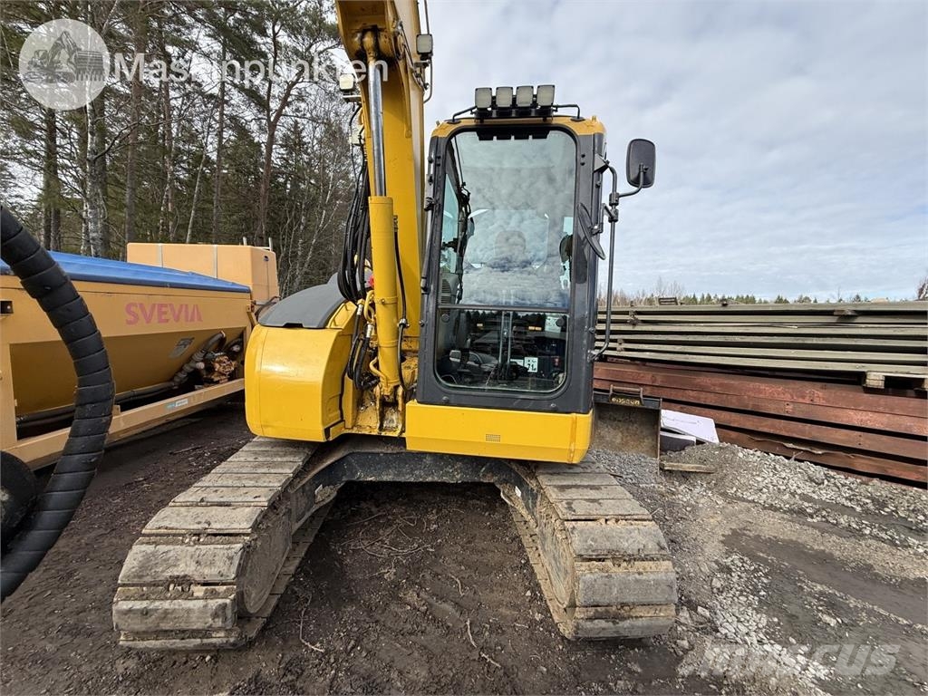 Komatsu PC 78 US-11E0 حفارات وسط 7 طن - 12 طن