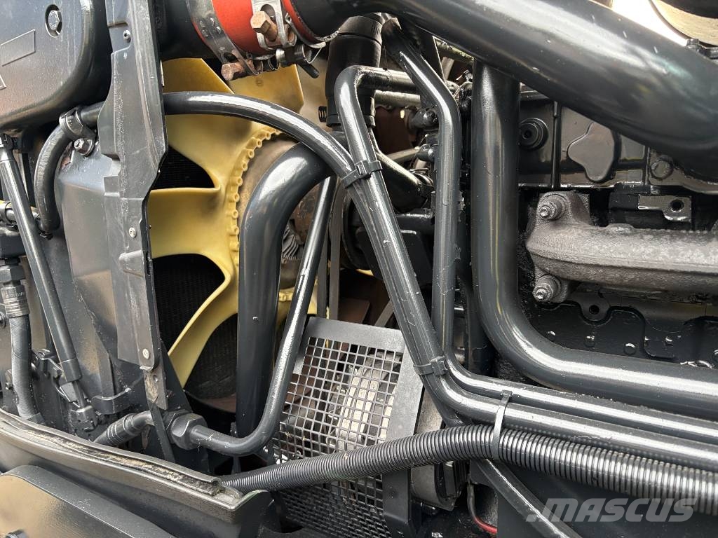 Deutz-Fahr AGROTRON 180.7 الجرارات