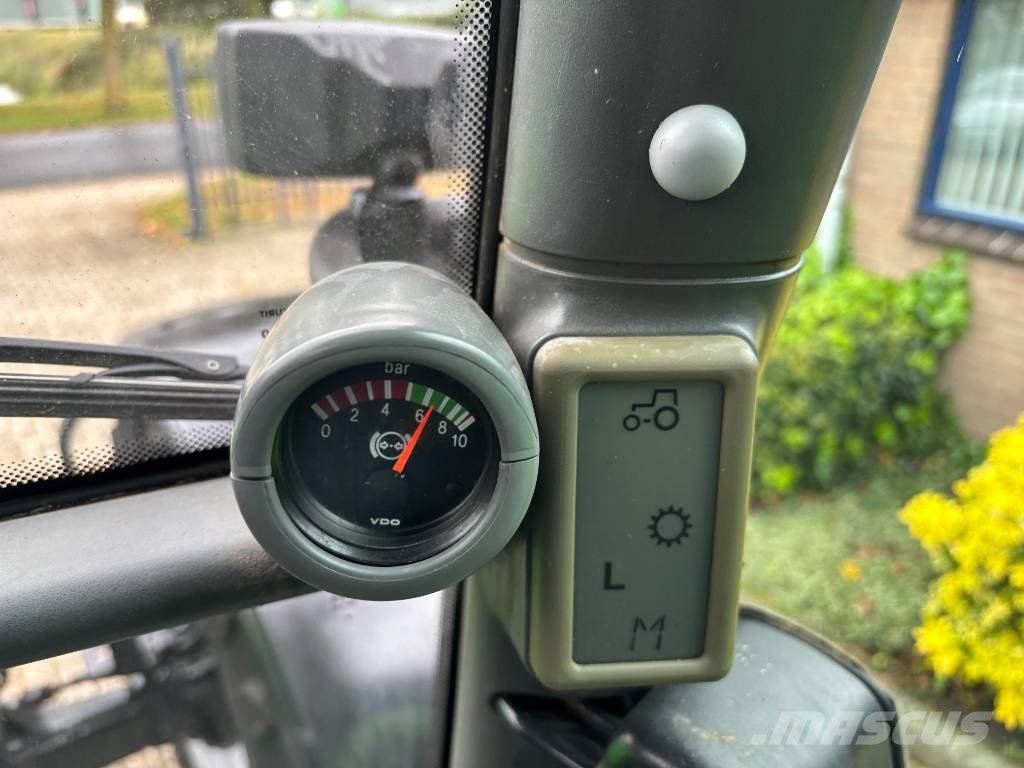 Deutz-Fahr AGROTRON 180.7 الجرارات