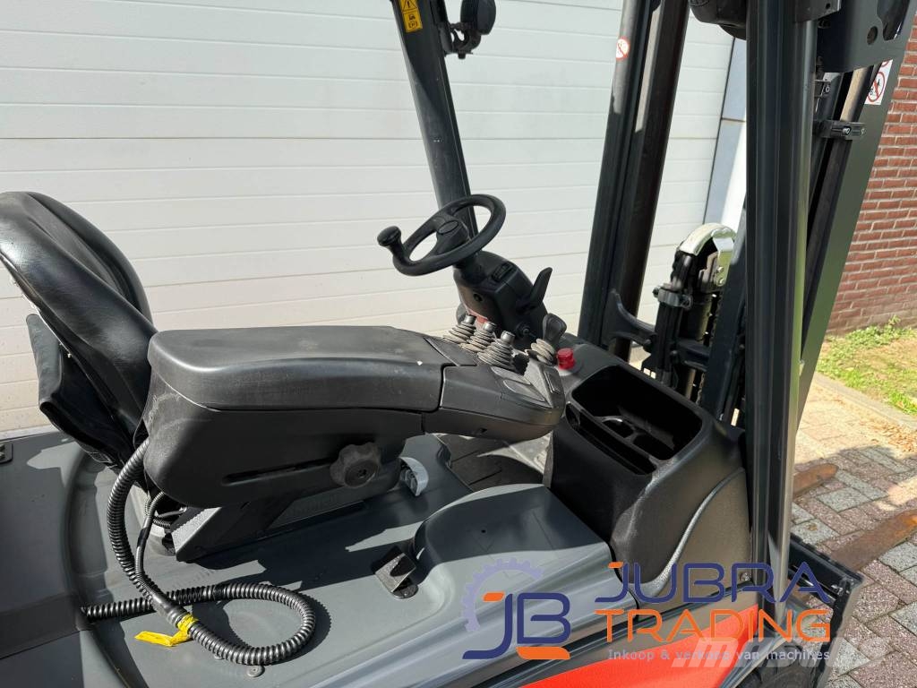 Linde E16-02 Elektrische heftrucks