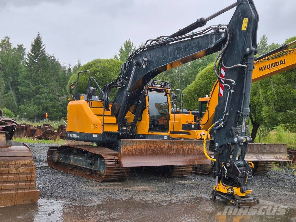 Hyundai HX 235 ALCRD Raupenbagger