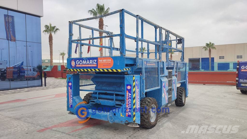 Genie GS 3384 RT Nožnicové zdvíhacie plošiny