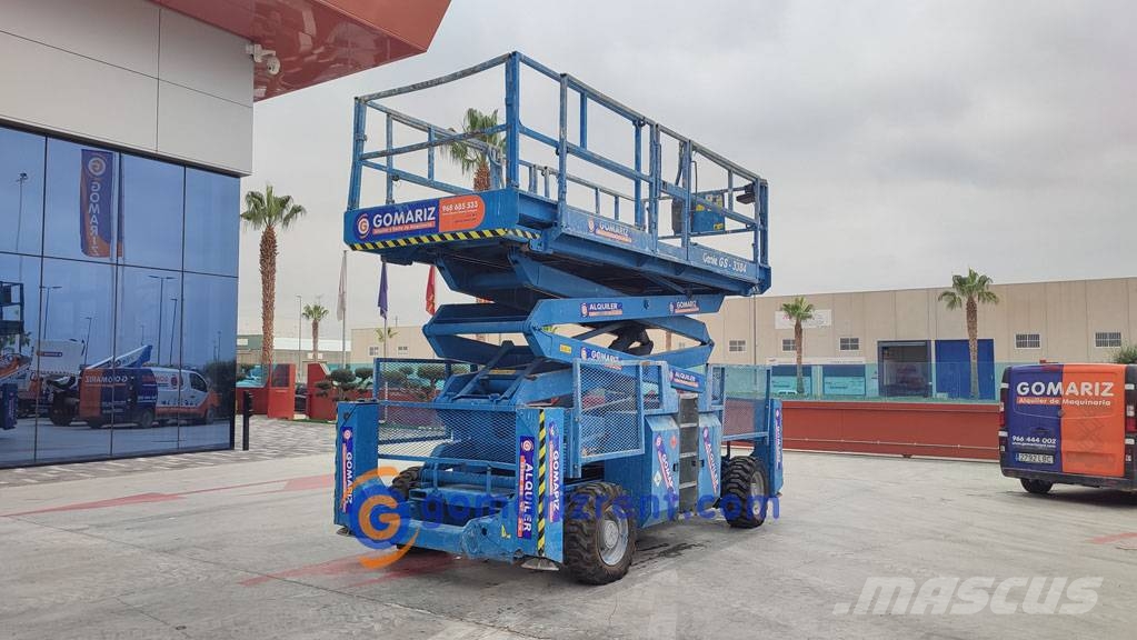 Genie GS 3384 RT Nožnicové zdvíhacie plošiny