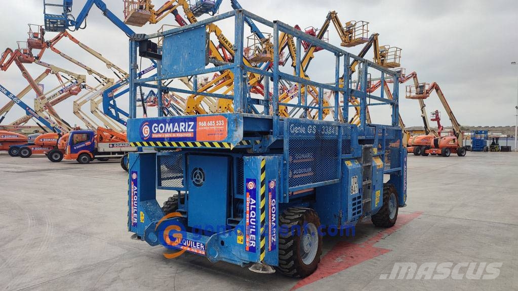 Genie GS 3384 RT Nožnicové zdvíhacie plošiny