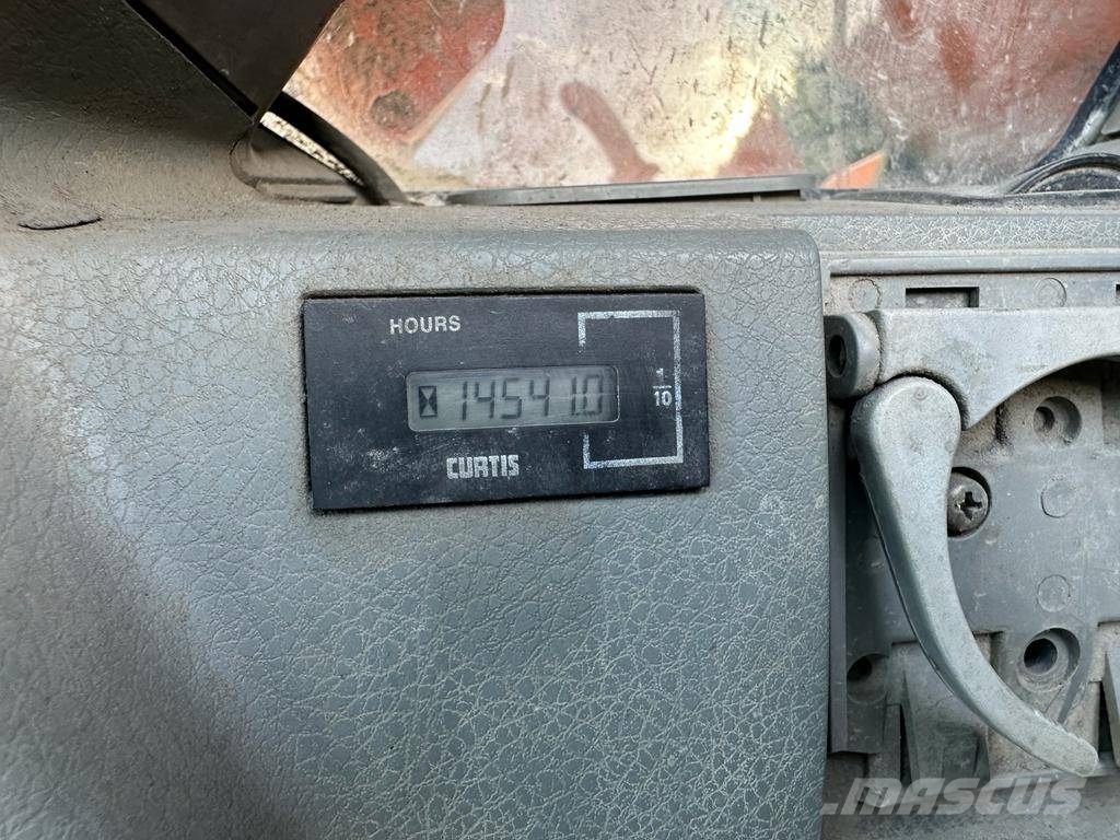 Doosan 2006 DX 420 LC Гусеничные экскаваторы