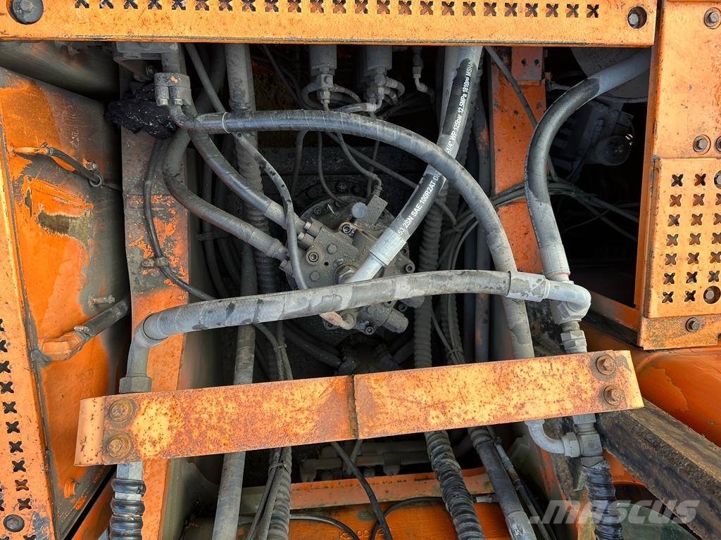 Doosan 2006 DX 420 LC Гусеничные экскаваторы