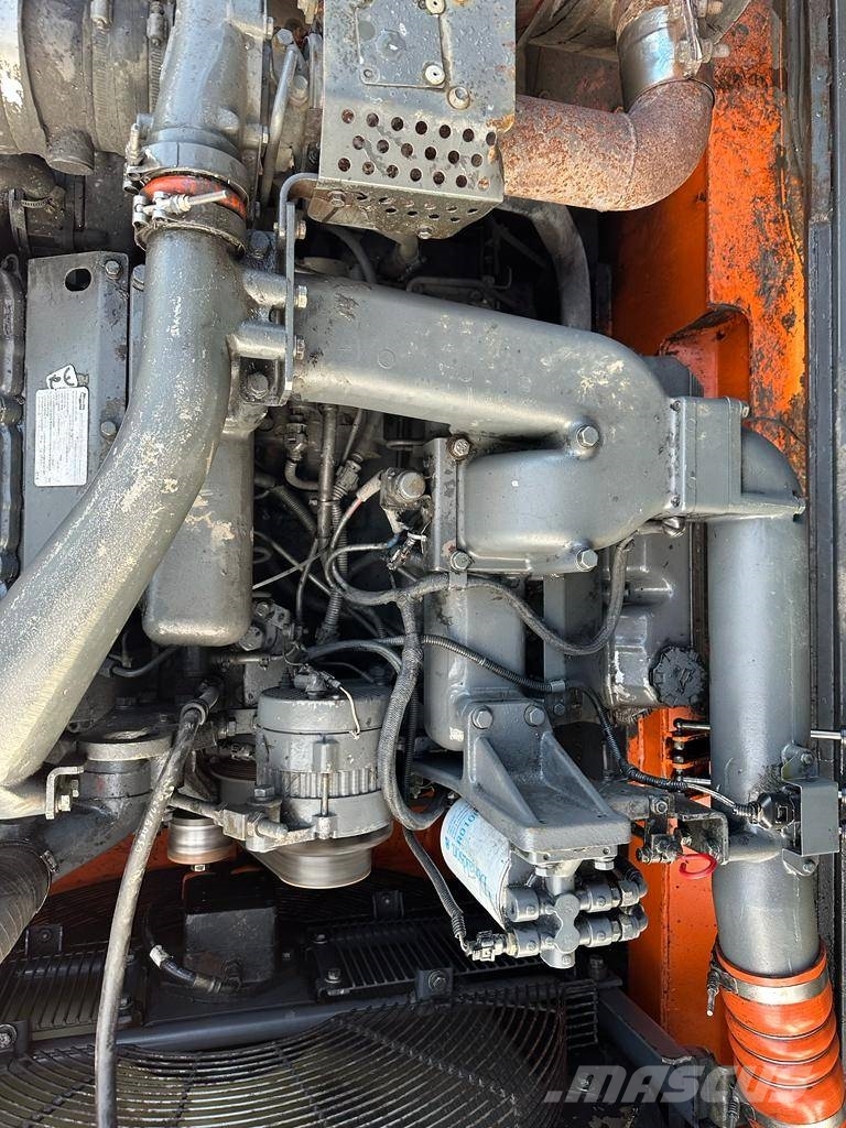 Doosan 2006 DX 420 LC Гусеничные экскаваторы