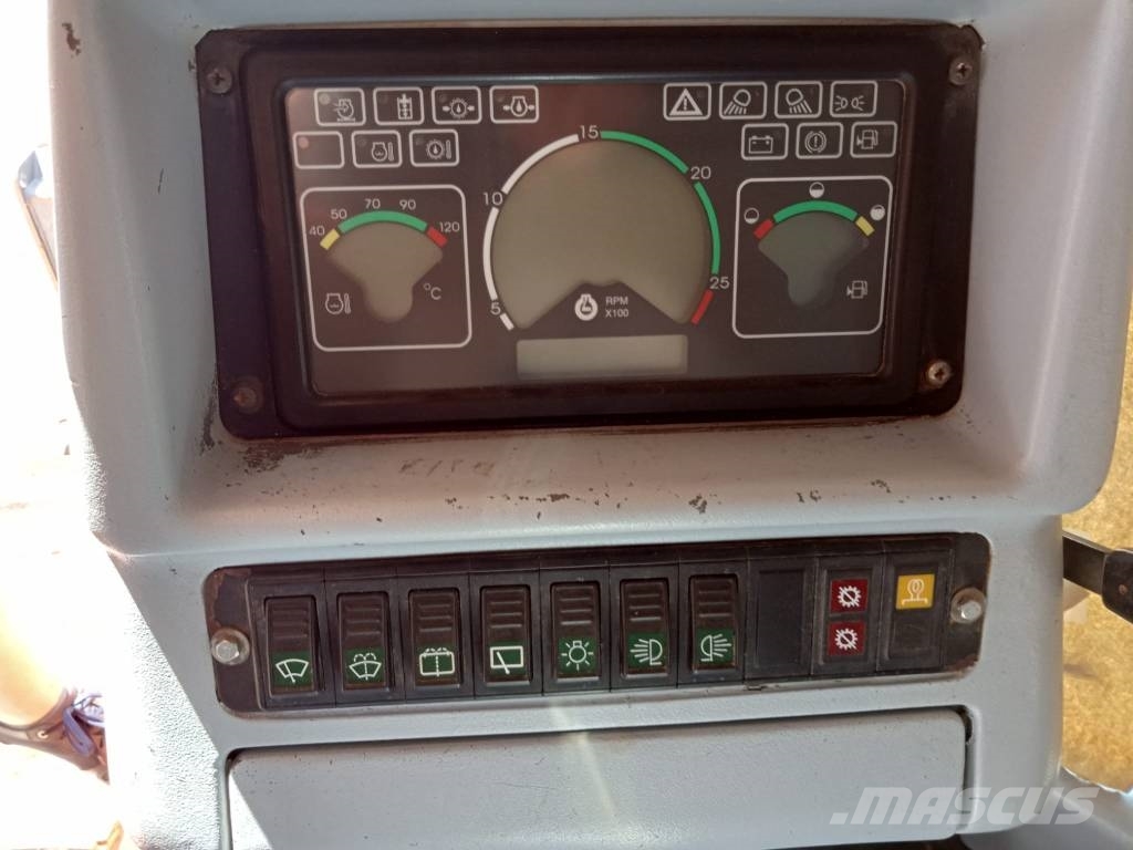 Fiat-Hitachi D 180 Vikšriniai buldozeriai