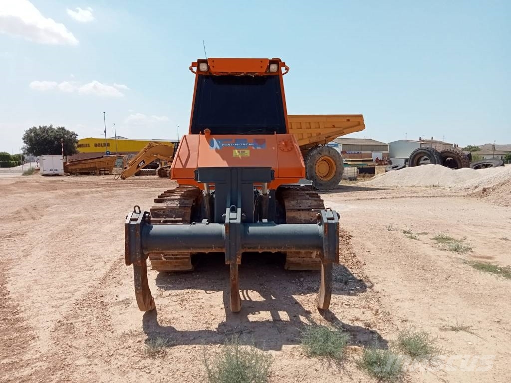 Fiat-Hitachi D 180 Vikšriniai buldozeriai