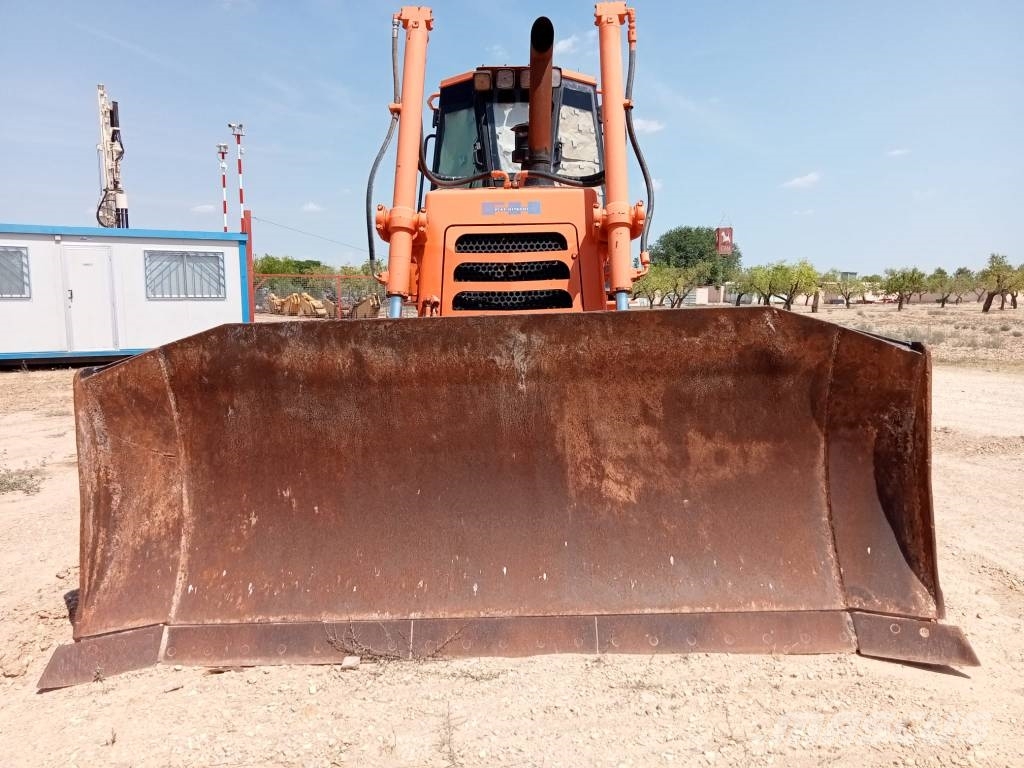Fiat-Hitachi D 180 Vikšriniai buldozeriai